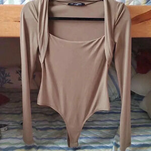 Long sleeve body suit